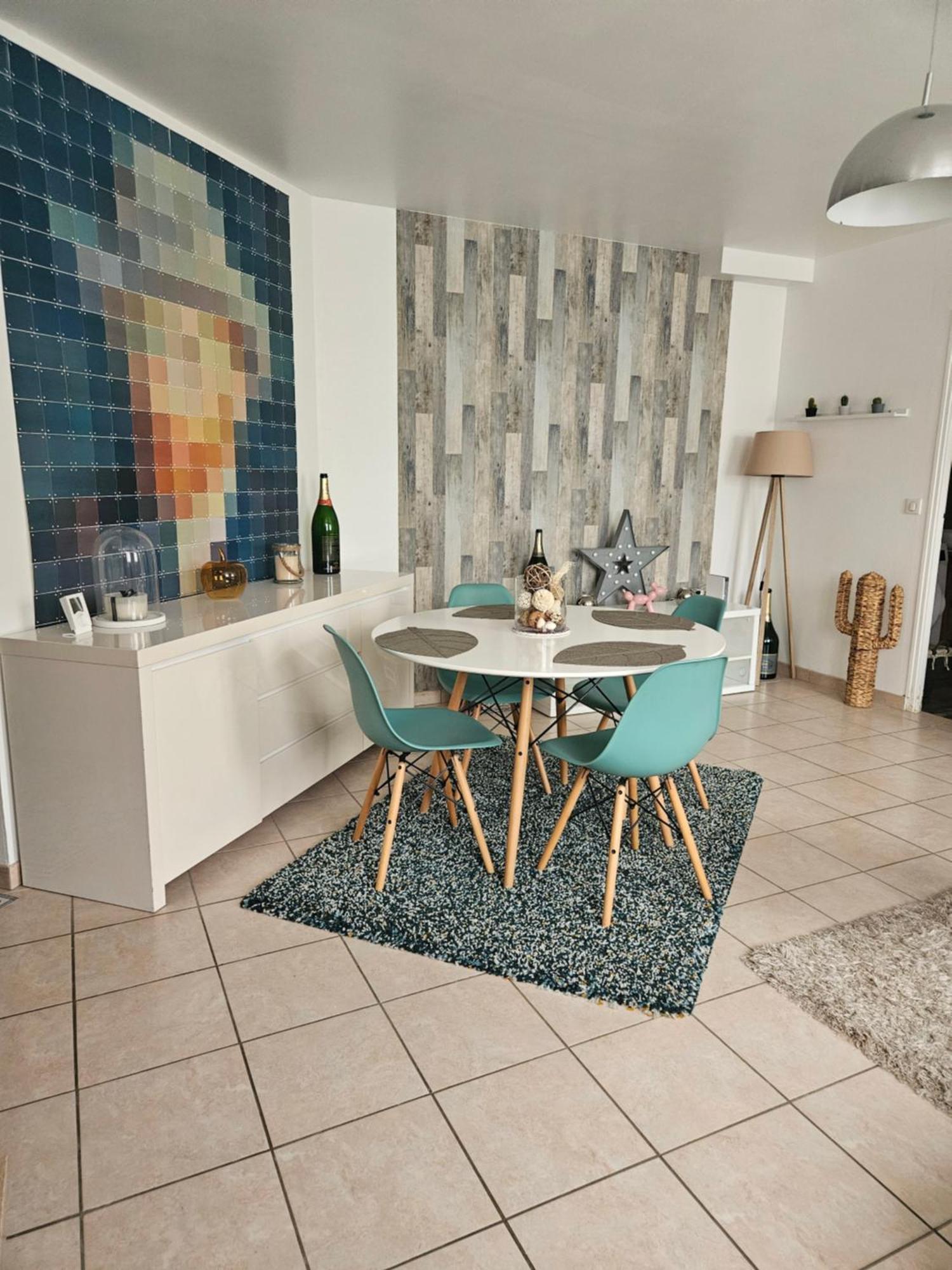 Les Bulles Au Feminin Apartamento Chigny-les-Roses Exterior foto